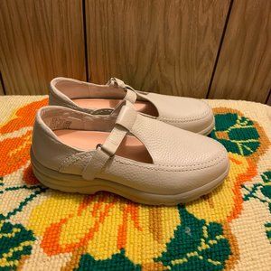 Dr. Comfort "LULU" Diabetic/Therapeutic Shoes Pebbled Leather 8.5W